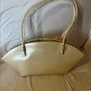 Beijo Cream Shoulder Bag